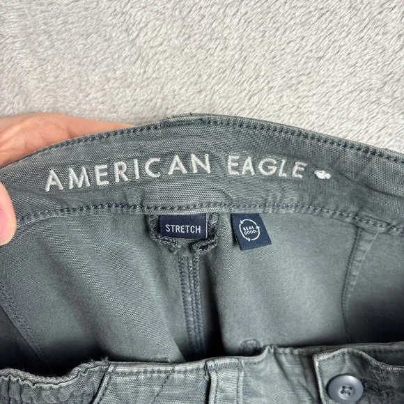 American Eagle Cargo Pants Gray Green High Rise Straight Leg Stretch Sz 6 NWOT - Picture 3 of 8